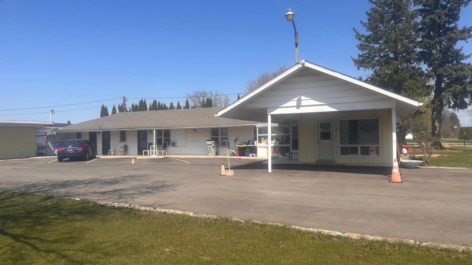 Colonial Motel Chatham-Kent Exterior foto